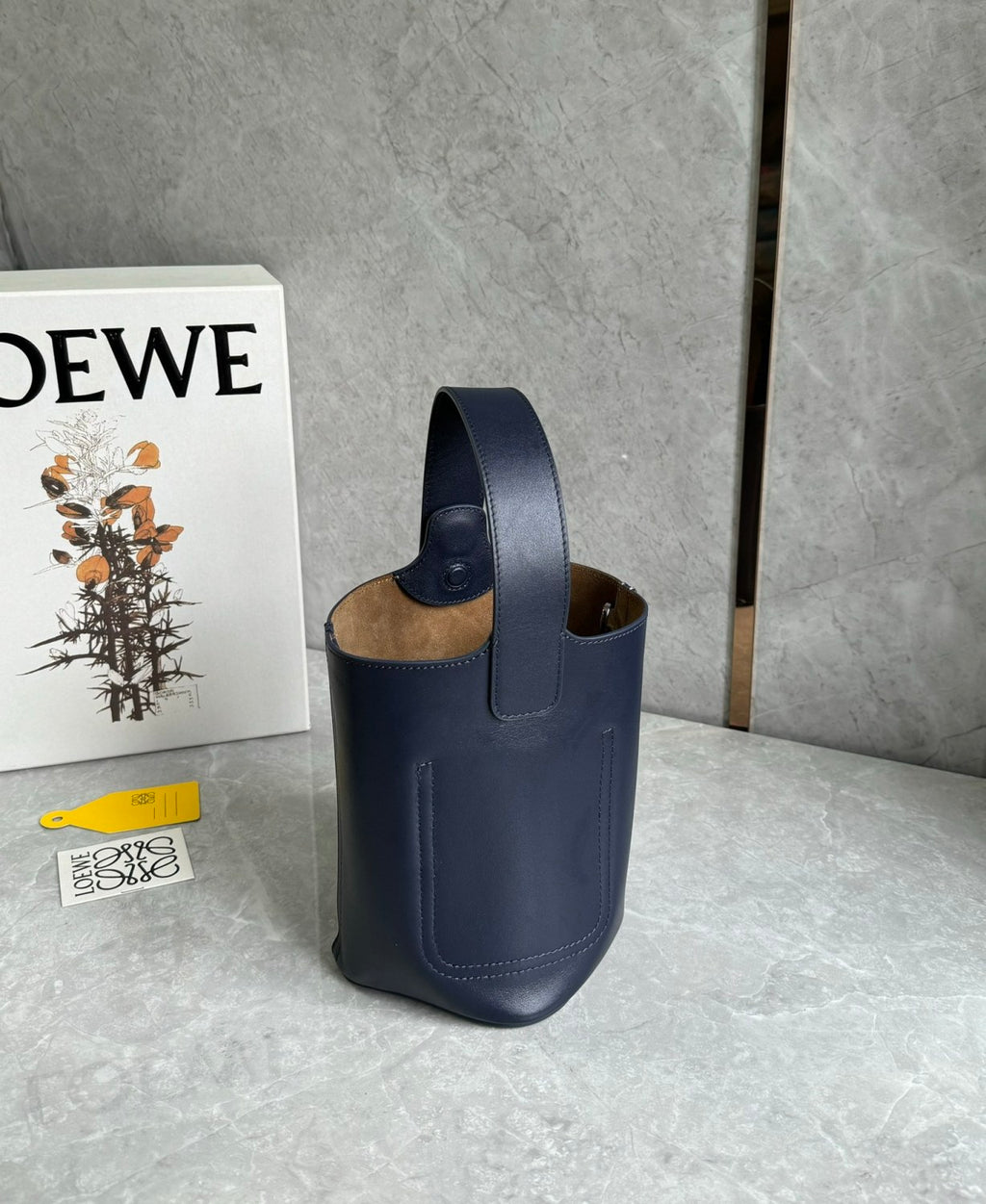Loewe Mini Pebble Bucke #376317