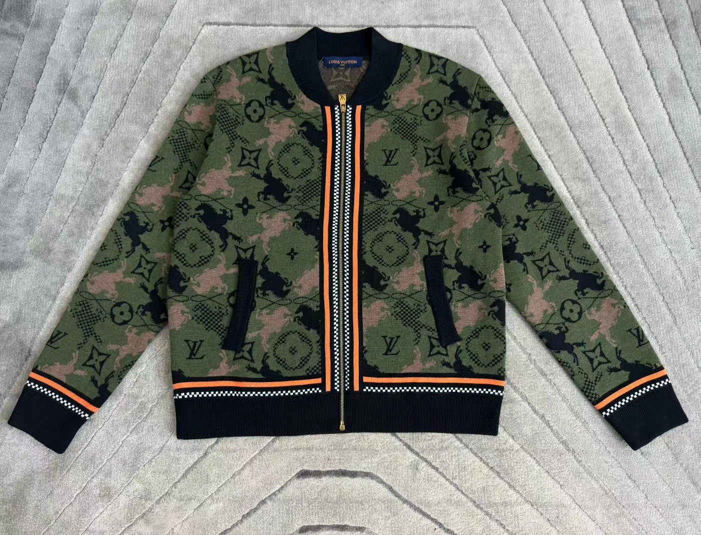 Louis Vuitton Men's Spring Autumn Solid Color Jacquard Pattern Sheep Wool Pilot Knit Long Sleeve Coat Jacket #71534