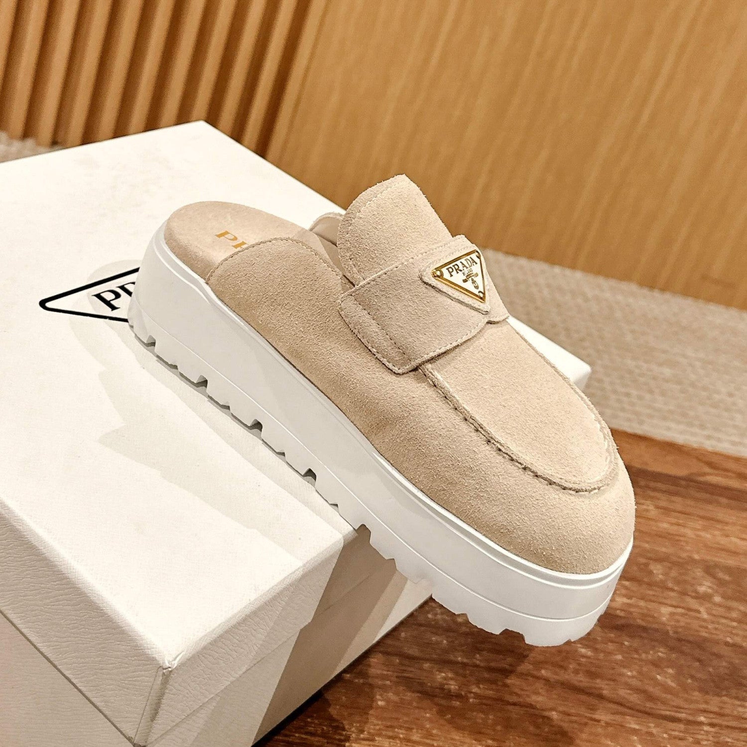 Prada Women's Spring And Summer Solid Color Suede Round Head Overfoot Leather Birkenstocks Slippers Shoes #76559