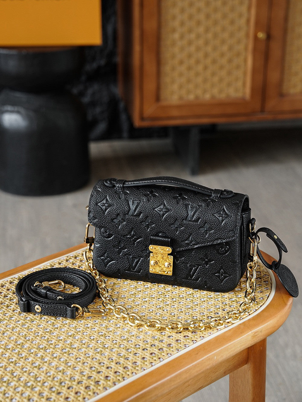 Louis Vuitton Pochette Métis East West Monogram Empreinte Leather Handbags M46595 M22942 M14322 M11998 #335725