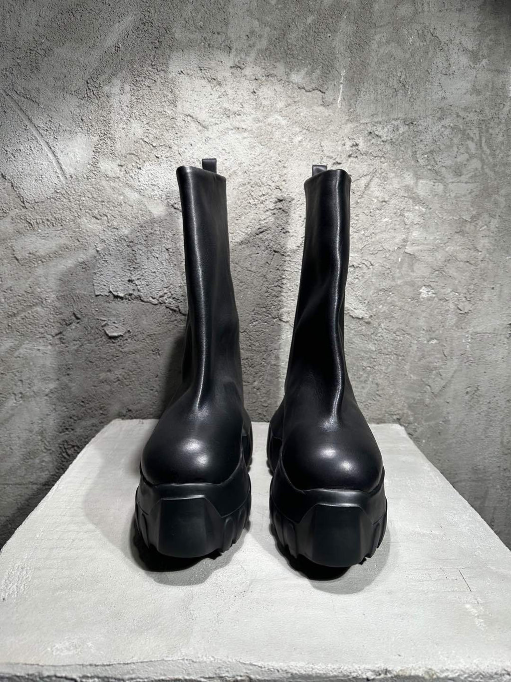 Rick Owens Men's And Women's Solid Color Thick Soled Round Toe Cowhide High Top Boots Shoes #77262