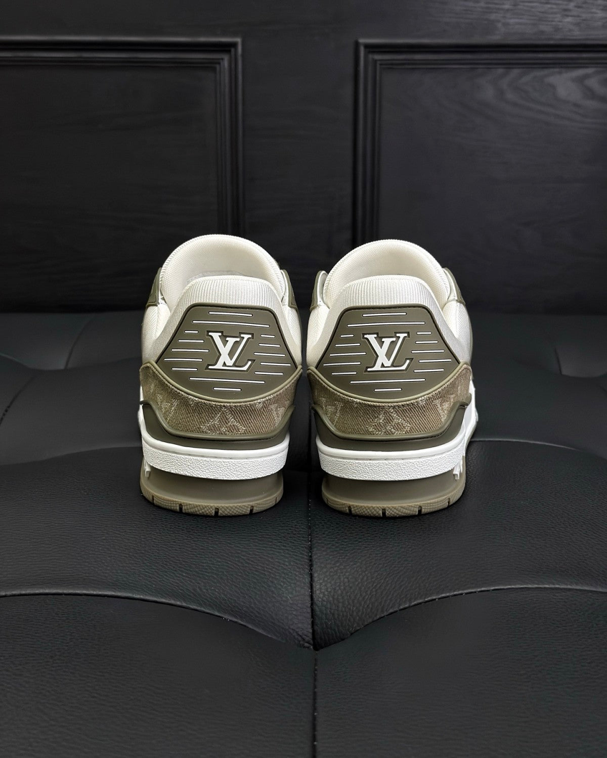 Louis Vuitton Men's LV Trainer Sneakers Four Seasons Retro Colorblocking Grained Cowhide Leather Mesh Round Toe Lace-Up Low Casual Shoes #81323