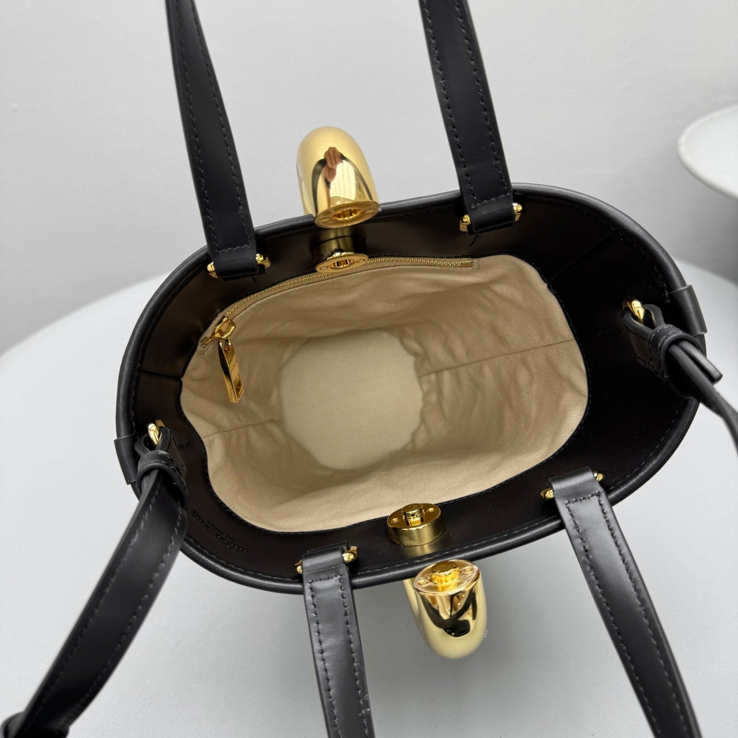 Jacquemus The small Bambola Women's Classic Fashionable Minimalist Detachable Shoulder Strap Metal Buckle Linen Leather Bucket Bag Tote Bag Handbag Bags #78241