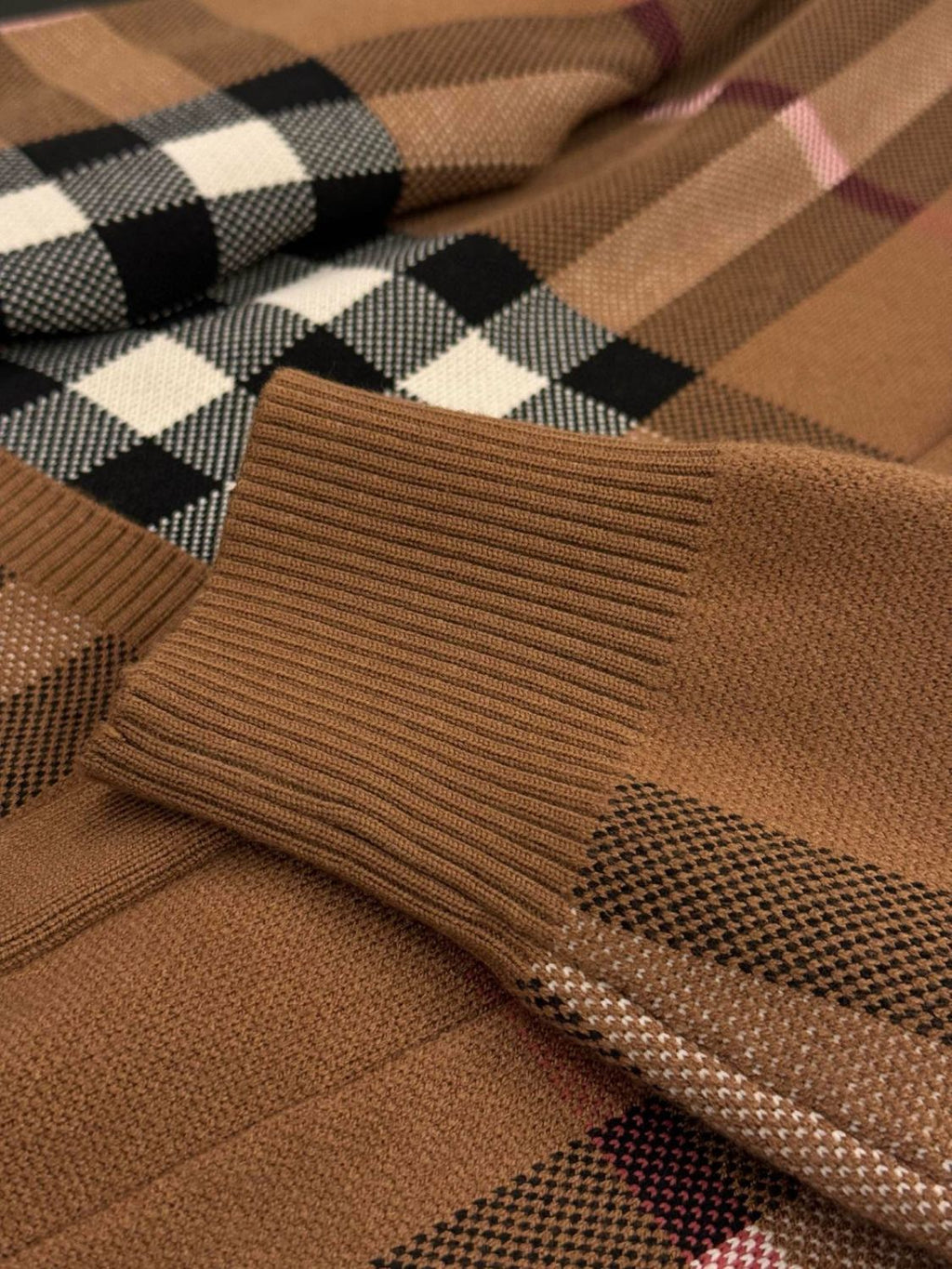 Burberry Men's Spring And Fall Plaid Print Wool Blend Single Breasted V-neck Long Sleeved Knit Cardigan Jacket #74819