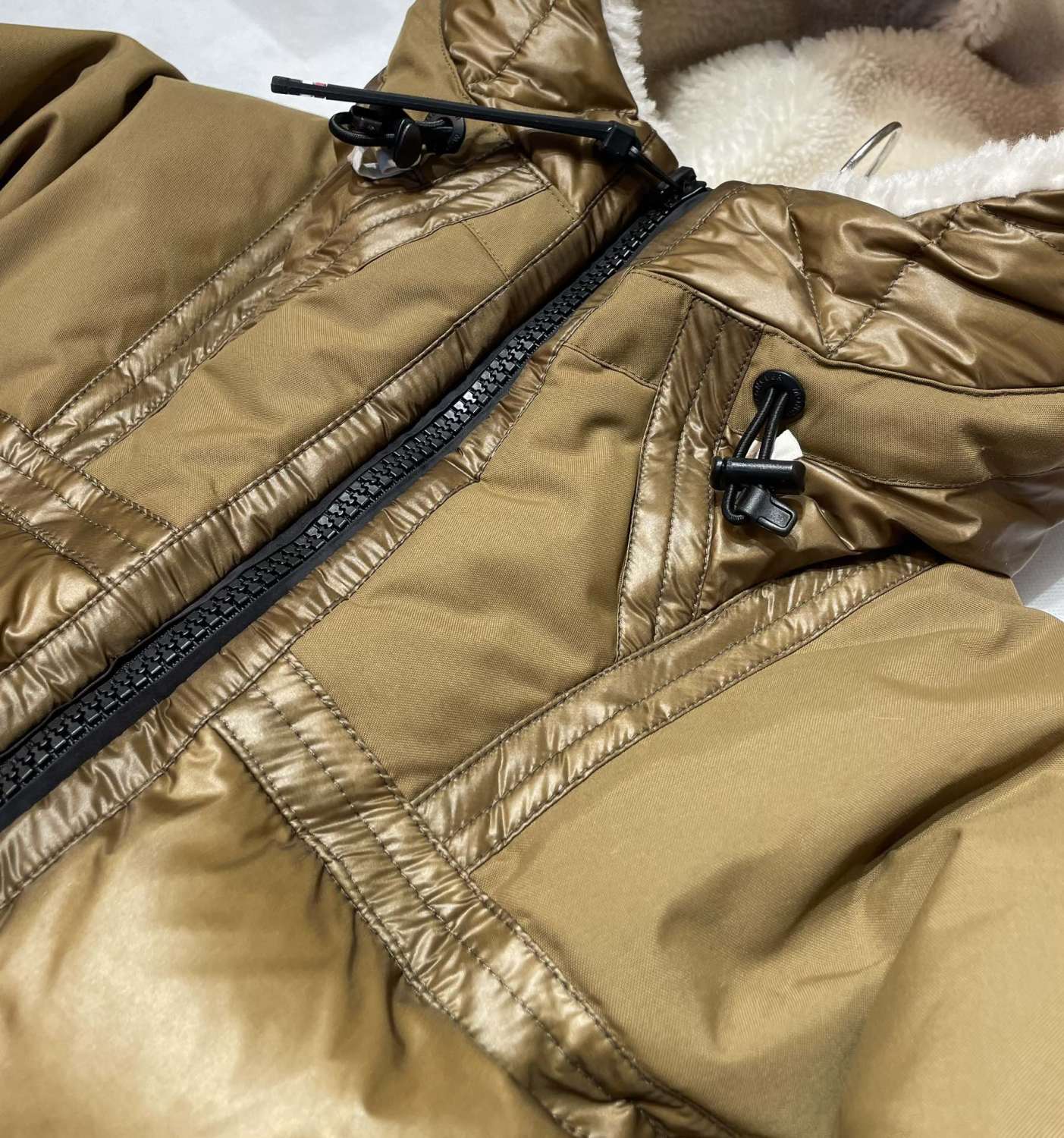 Moncler Men's Autumn and Winter Solid Color Splicing Hooded Zipper Long Sleeve Puffer Down Jacket #73647