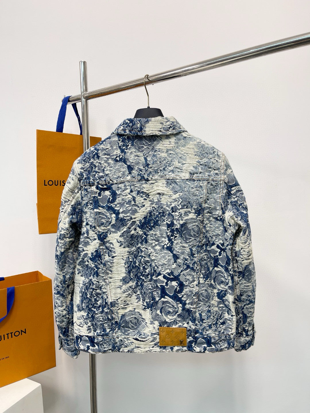 Louis Vuitton Men's Women's Spring And Autumn Cotton Denim Jacquard Embroidered Flower Denim Jacket Lapel Casual Jacket #99381