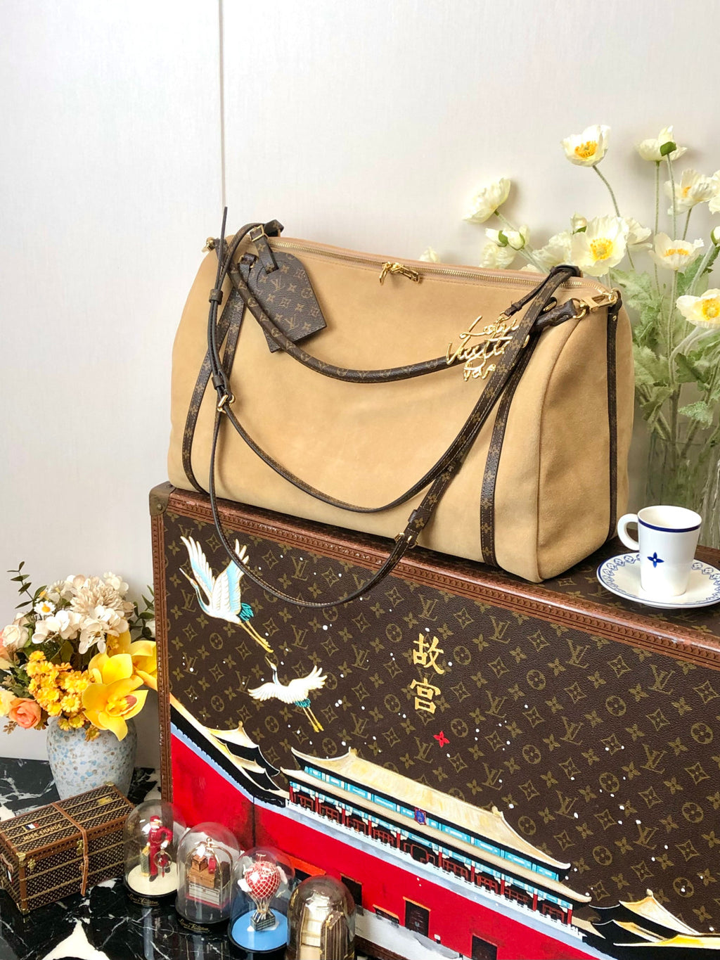 LOUIS VUITTON Express Travel Bags #384057