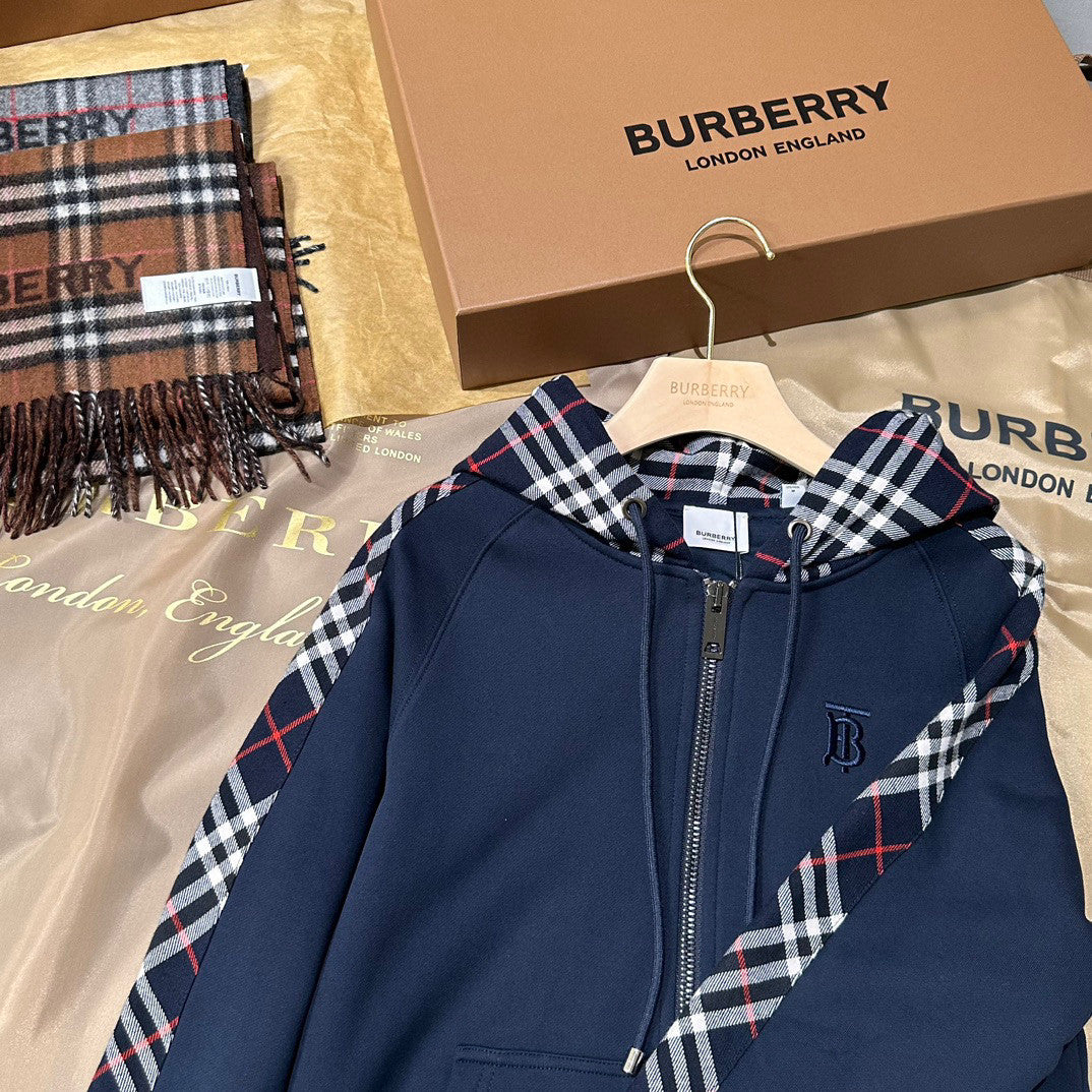 Burberry Long Sleeved Hooded Zippered Jacket #96461