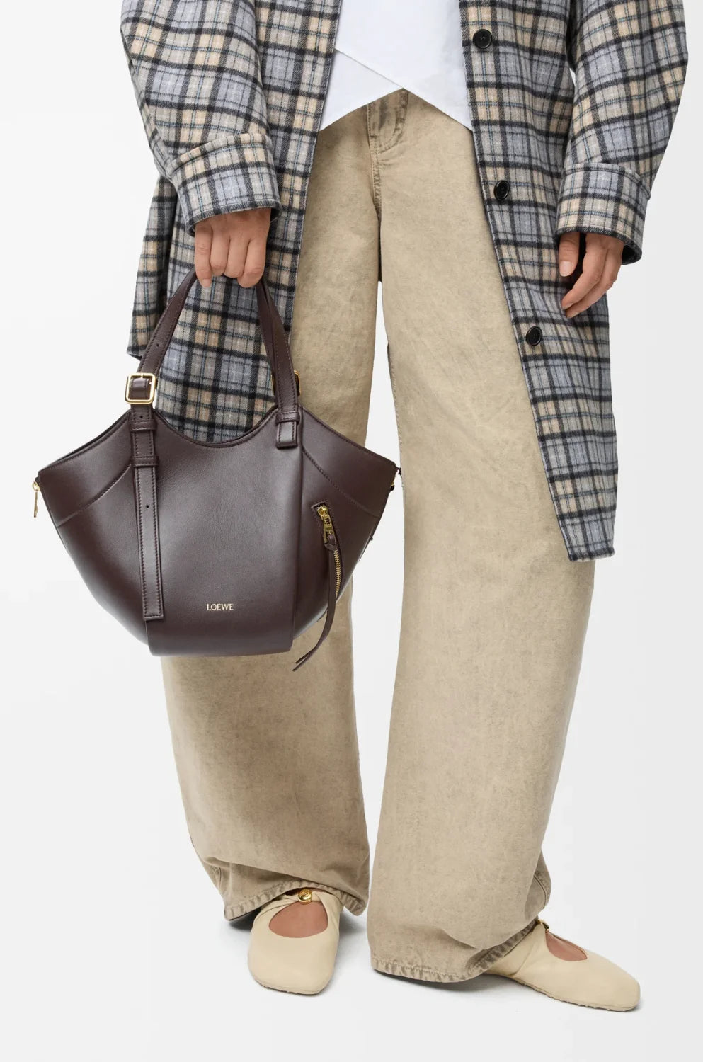Loewe Hammock Flip Bag in Classic Calfskin #336658