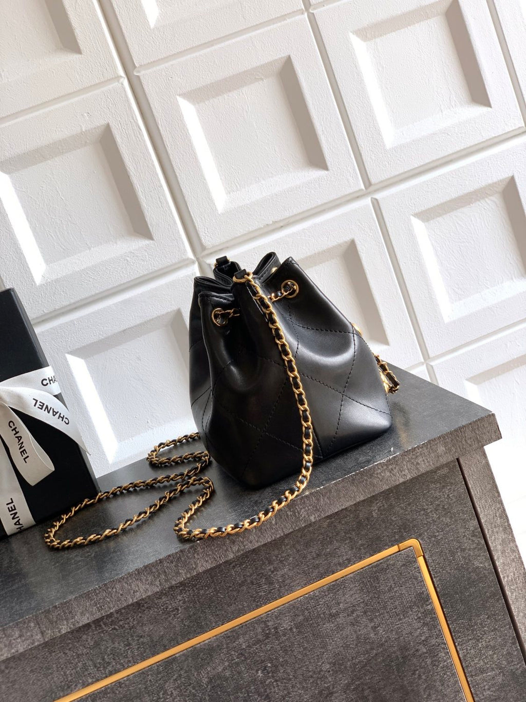 Chanel 2026 Spring/summer New Arrival Women's Heart-shaped Bow Emblem Bucket Bag Diamond-quilted Chain Strap Mini Crossbody Bags #196879