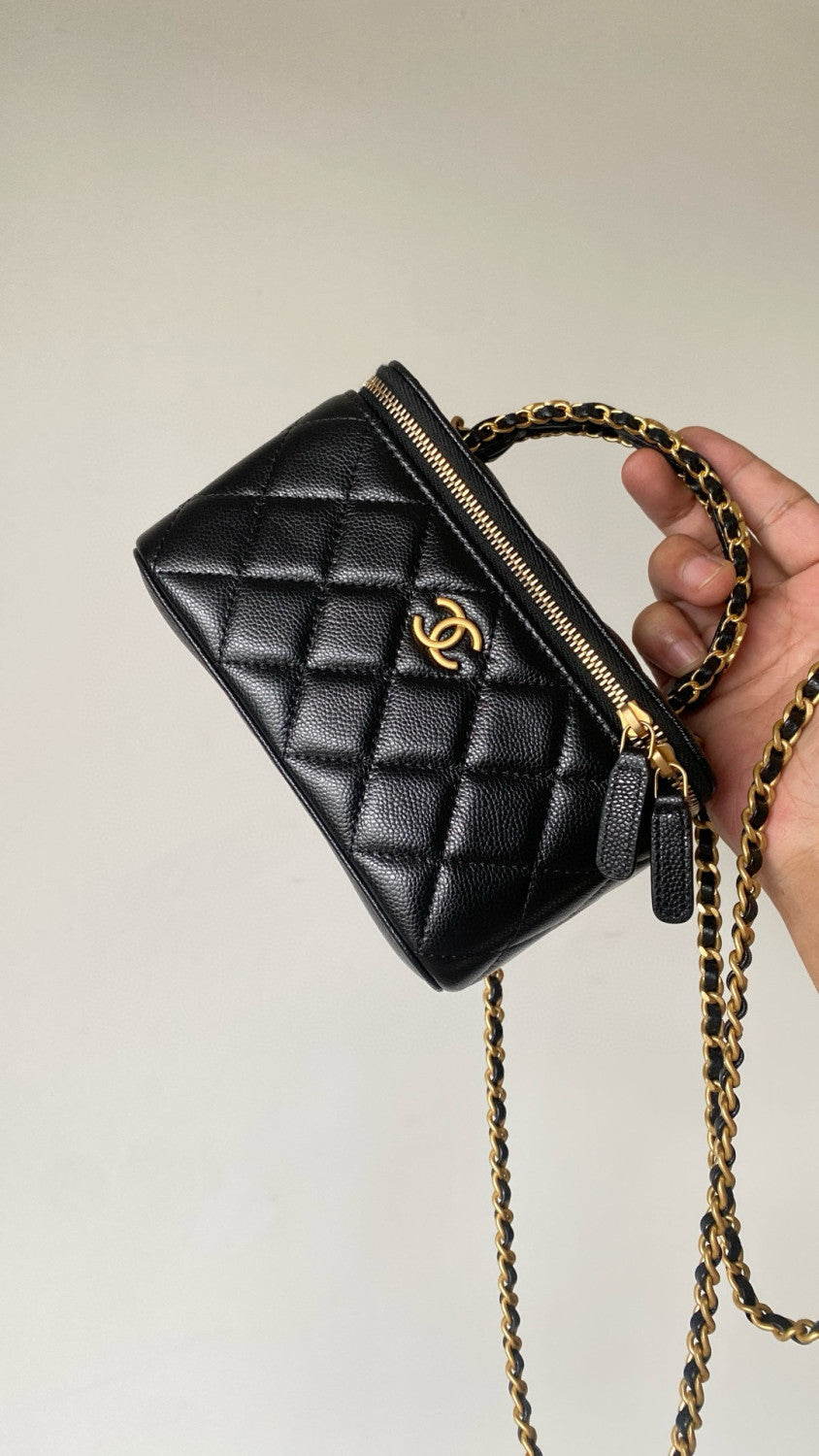 Chanel Women's Retro Vanity Series Solid Color Double C Adjustable Buckle Plaid Leather Shoulder Crossbody Casual Cosmetic Bag Bags #77895