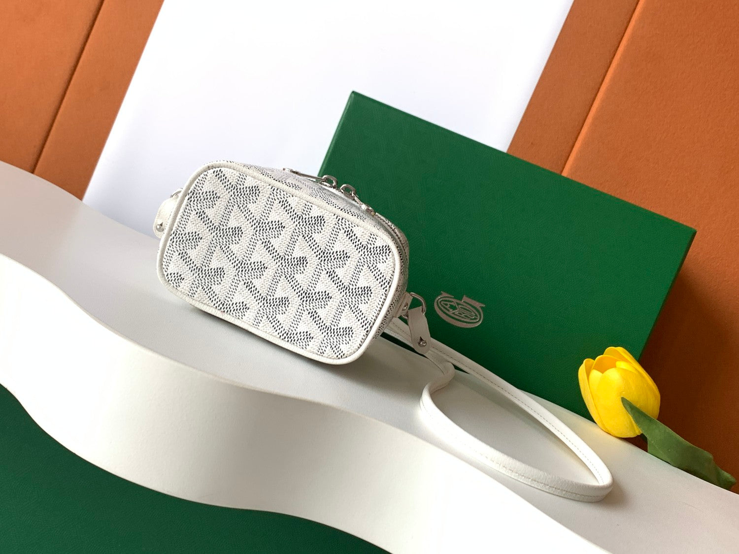 Goyard Muse Nano Women's Fashion Classic Color-Block Zipper Closure Adjustable Strap Leather Mini Makeup Bag Shoulder Bag Crossbody Bag Bags MUSEVANANTY10CL10P #79551