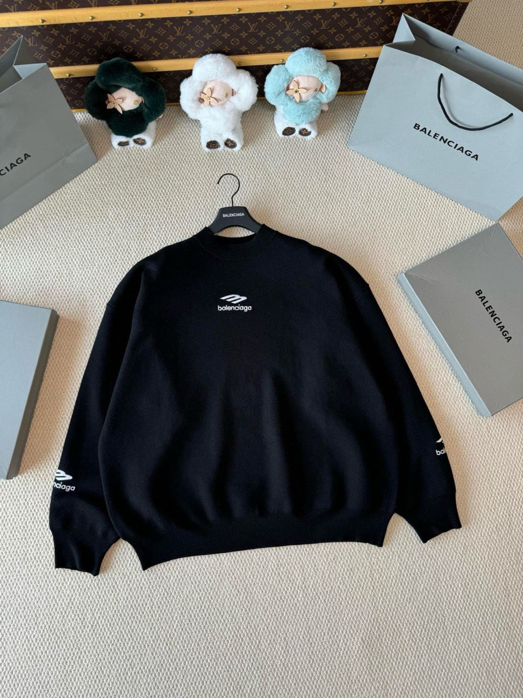 Balenciaga Men's Spring and Autumn Solid Color Logo Printed Round Neck Pullover Regular Fit Long Sleeve Sweater #74275