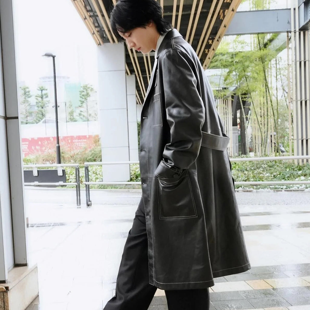 Fendi Men's Fall And Winter Black Long Sheepskin Jacket Fashion Bright Line Retro Single-breasted Luxury Leisure Jacket Coat Ngvp #8948