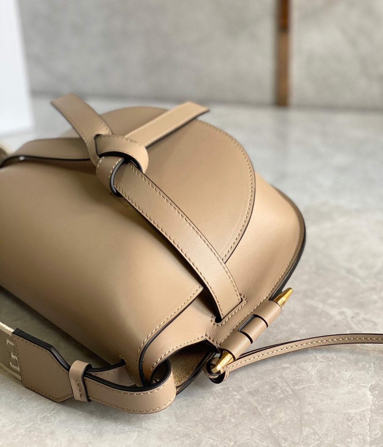 Loewe Women's Solid Colour Adjustable Shoulder Strap Mini Soft Cowhide Jacquard Gate Dual Shoulder Crossbody Handbag Bag Bags #76932