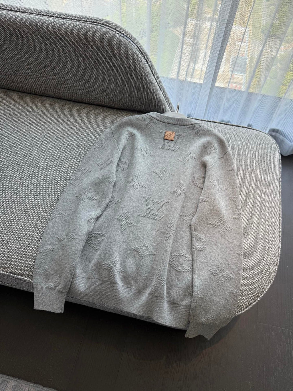 Louis Vuitton Men's and Women's MONOGRAM Embossed Pullover Knitted Three Dimensional Flower Knitted Sweater #332643