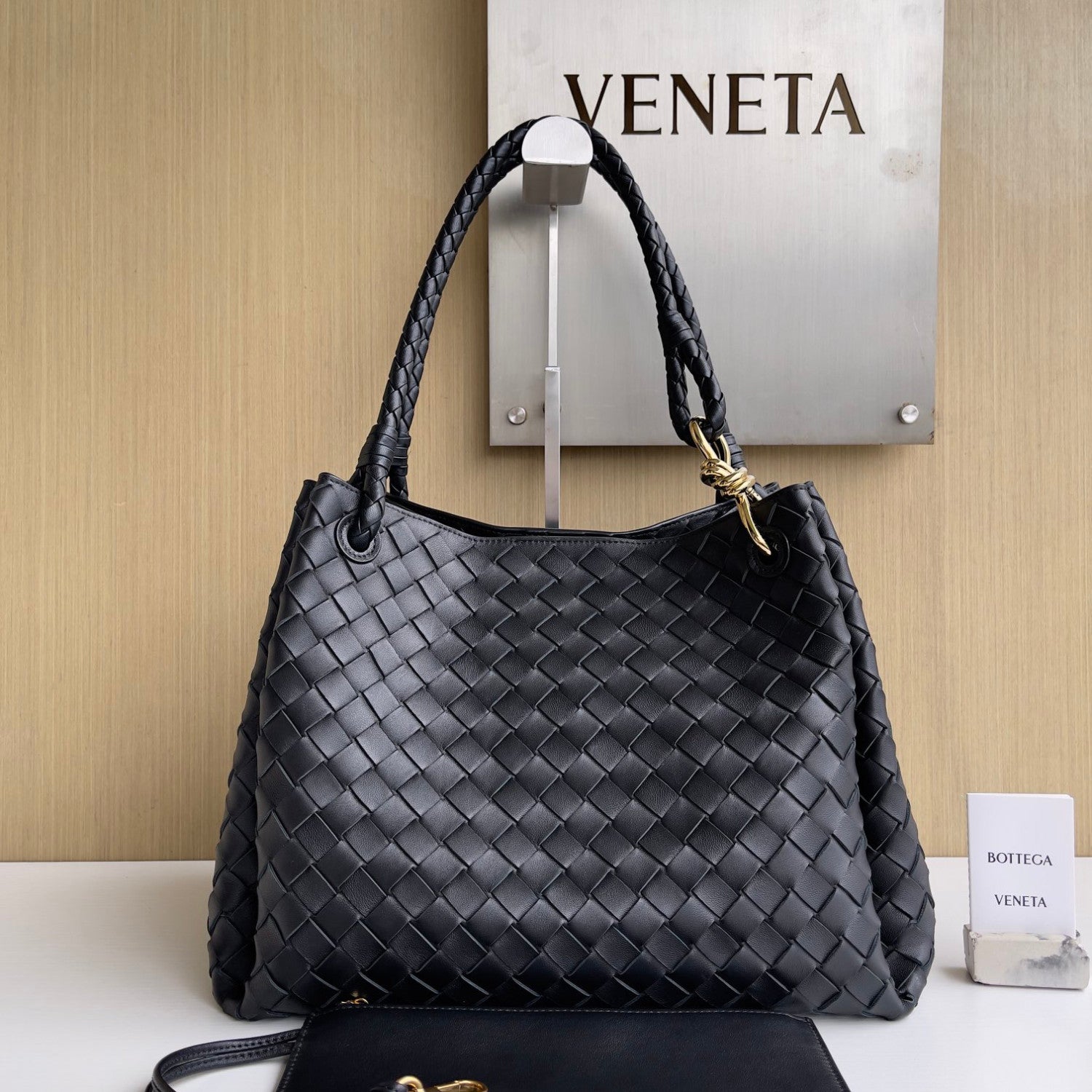 Bottega Veneta Large Parachute Women's Solid Color Lambskin Woven Tote Bag Bags #76484