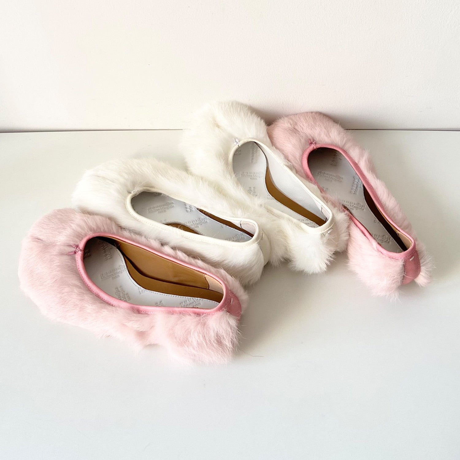 Maison Margiela Spring And Autumn Plush Split Toe Shoes Fashion Casual Comfortable Flat Shoes Solid Colour Temperament Women's Shoes #81148
