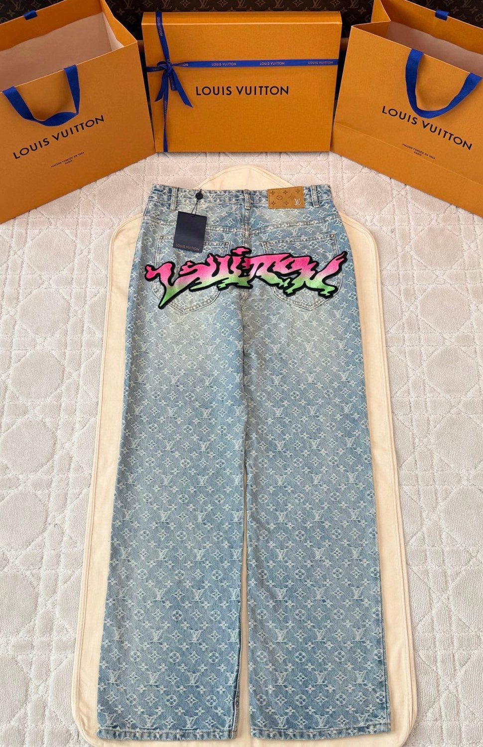 Louis Vuitton Men's Spring Autumn Solid Colour Graffiti Letter Print Casual Jeans Pants #76971