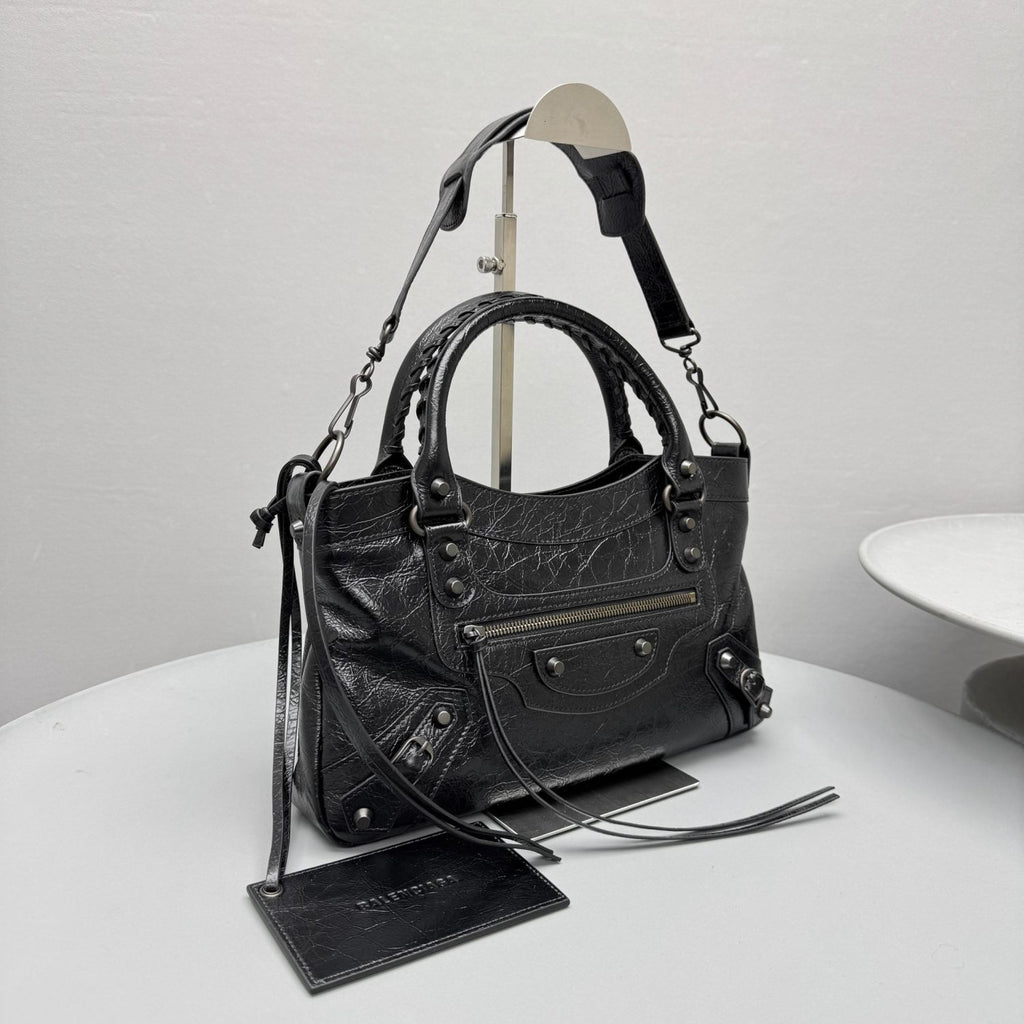 Balenciaga Le City Bag Medium in Black #333603