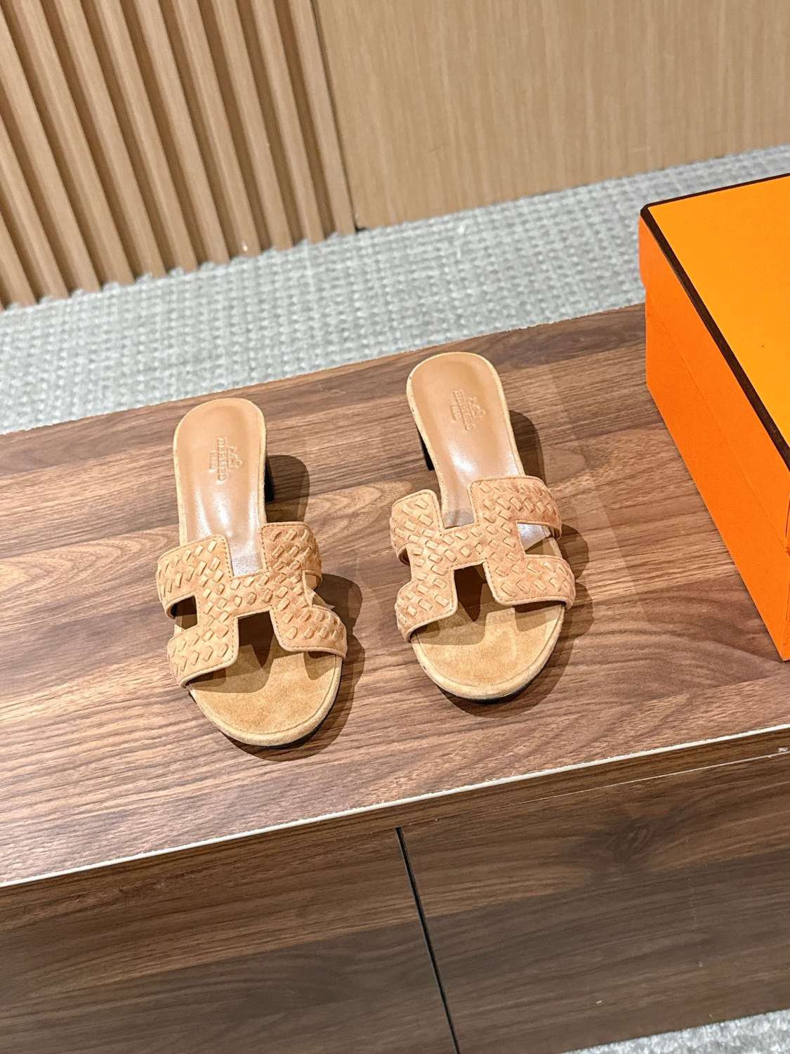Hermès Woven Low Heel Slippers #384073