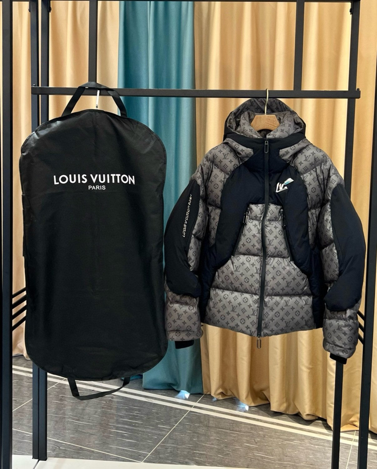 Louis Vuitton Men's Autumn and Winter Letter Printing Splicing Nylon Waterproof Fabric Warm Feeling Color Changing Hooded Zipper Long Sleeve Puffer Down Jacket #74186