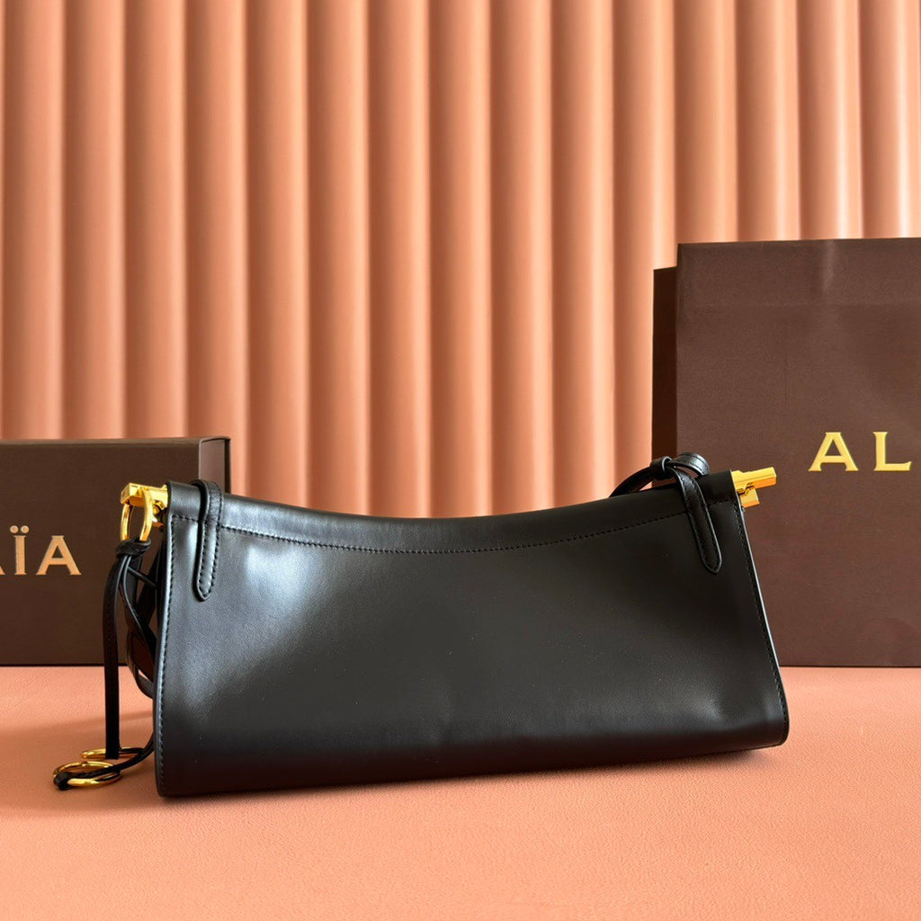 Alaïa Women Le Click West Medium Shoulder Bag #336795