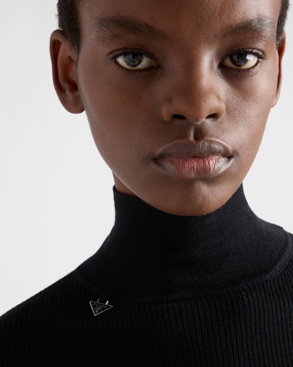 Prada Men's and Women's Solid Color Turtleneck Slim-cut Wool Sweater #333520