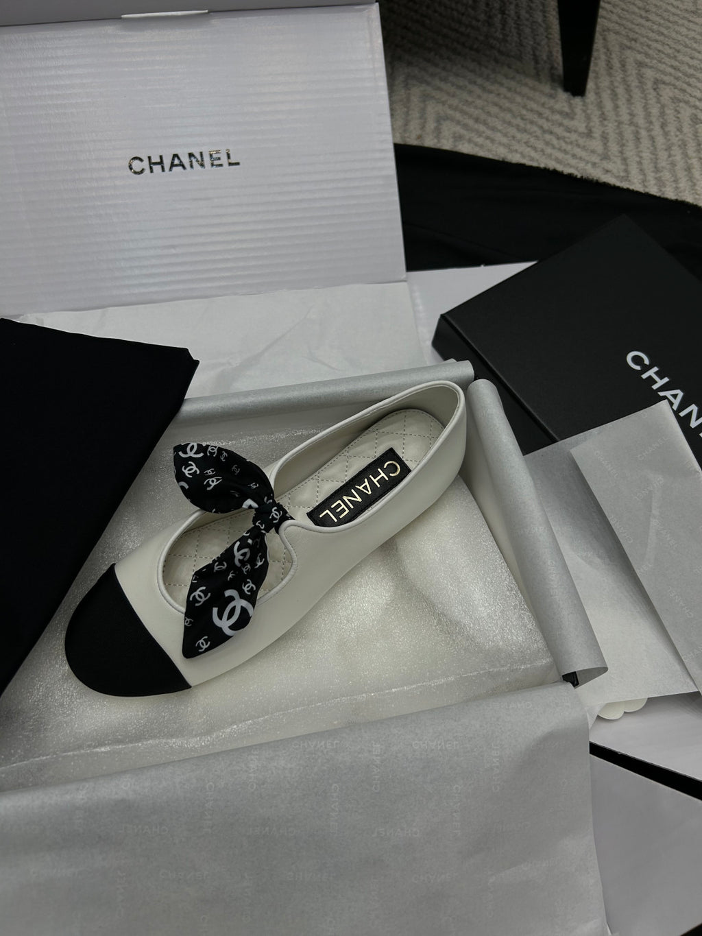Chanel Mary Janes Lambskin Silk Grosgrain White Black #334248