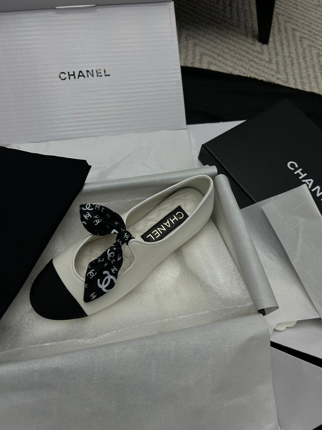 Chanel Mary Janes Lambskin Silk Grosgrain White Black #334248