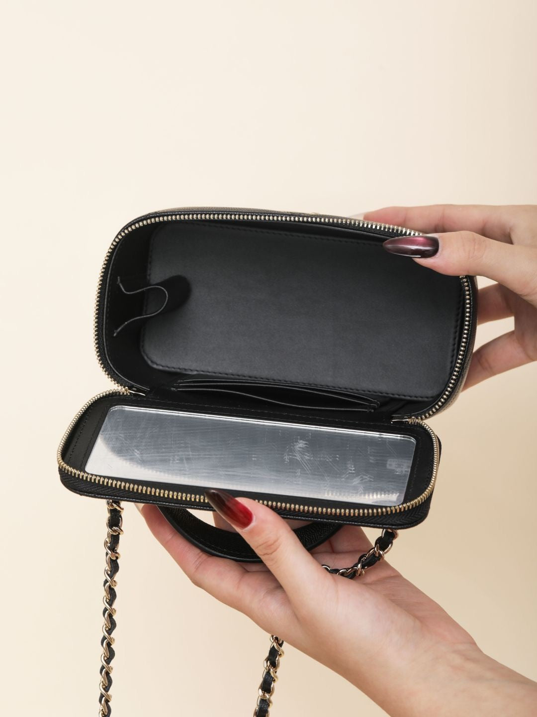 Chanel Long Vanity With Chain Grained Shiny Calfskin Gold Tone Metal Black #332777