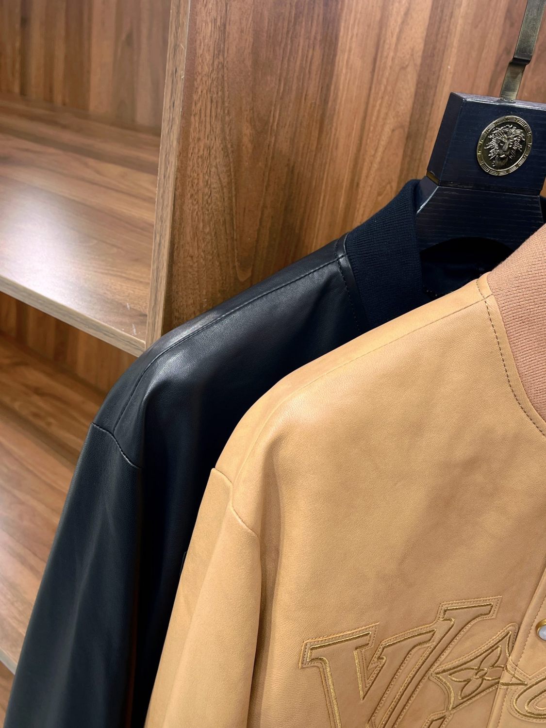 Louis Vuitton Men's Spring And Autumn Solid Color Logo Jacquard Single Breasted Casual Long Sleeved Jacket #73228