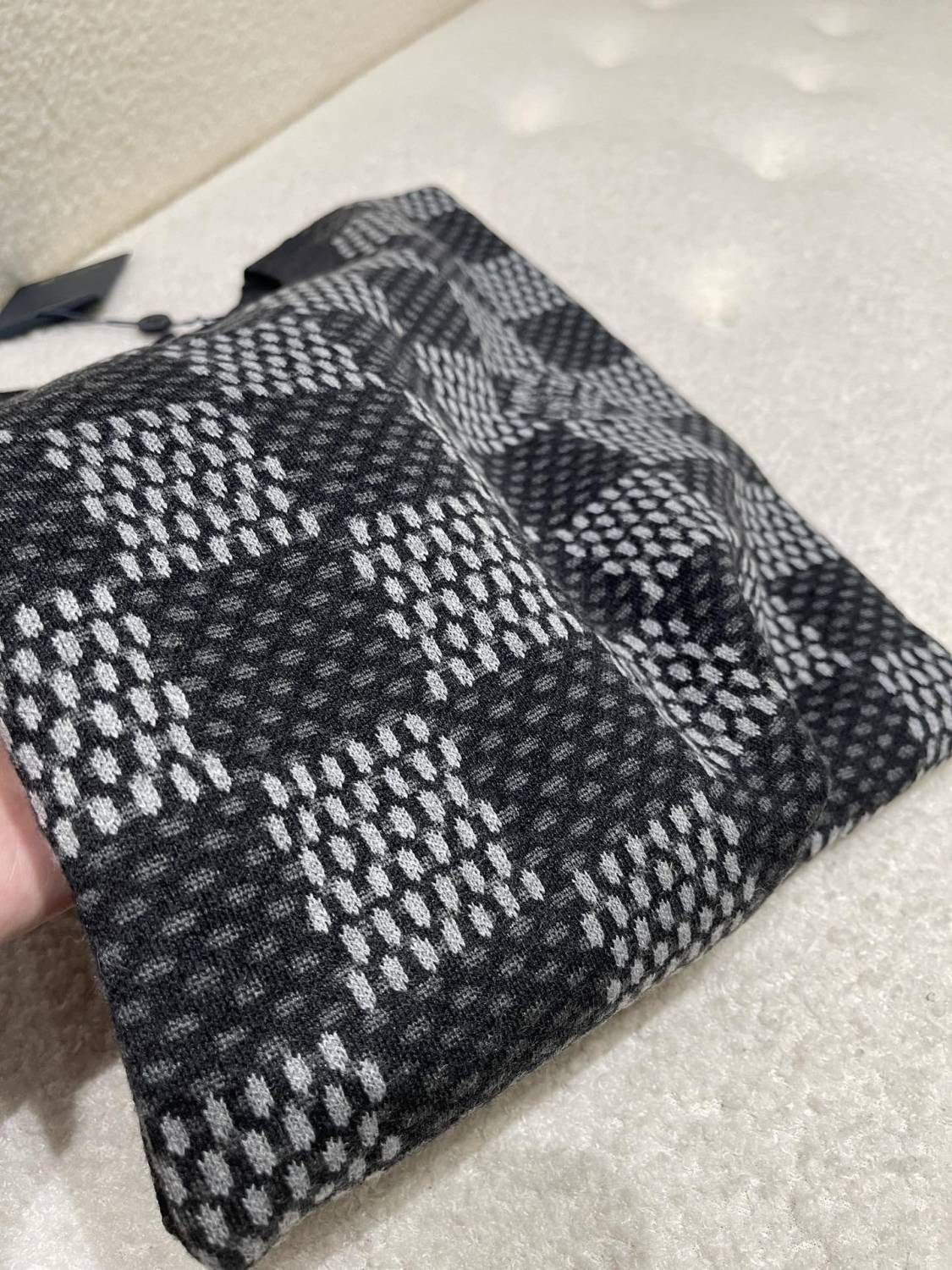 Louis Vuitton Men's Spring and Autumn Black Checkerboard Print Logo Pattern Round Neck Long Sleeve Sweater #73789