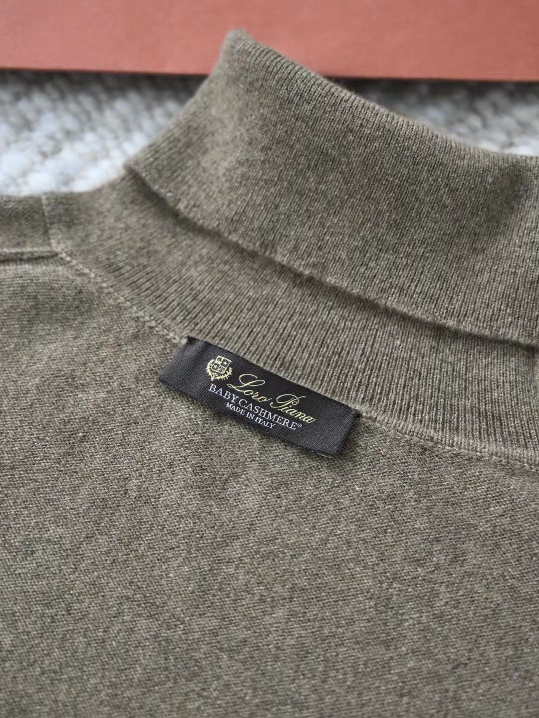 Loro Piana Men's Dolcevita Classic High-Neck Sweater Spring/Fall/Winter Solid-Color Long-Sleeve Cashmere Knit Ngvp #2721