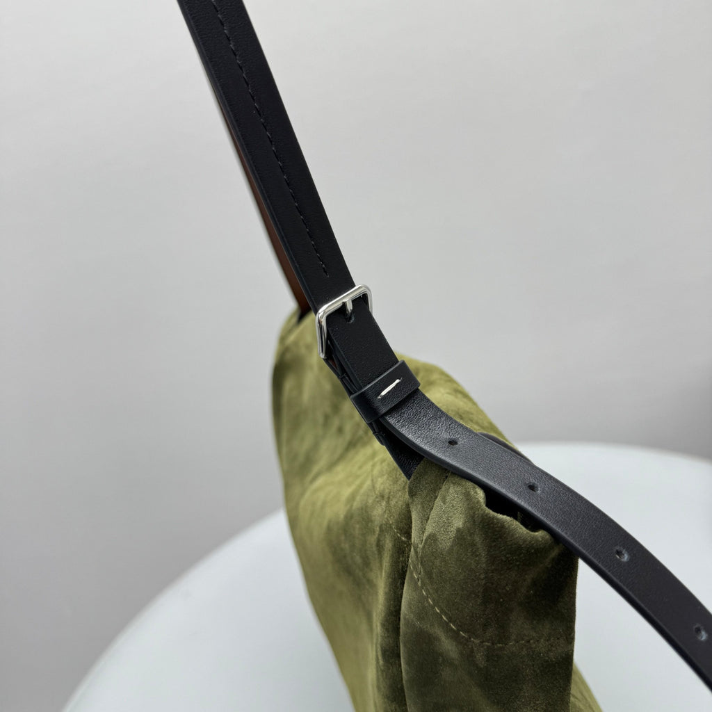 Maison Margiela Small Belt Bag Hobo Square Crossbody Green Bag Fashionable Trendy Casual Vintage-inspired Bag #82585A