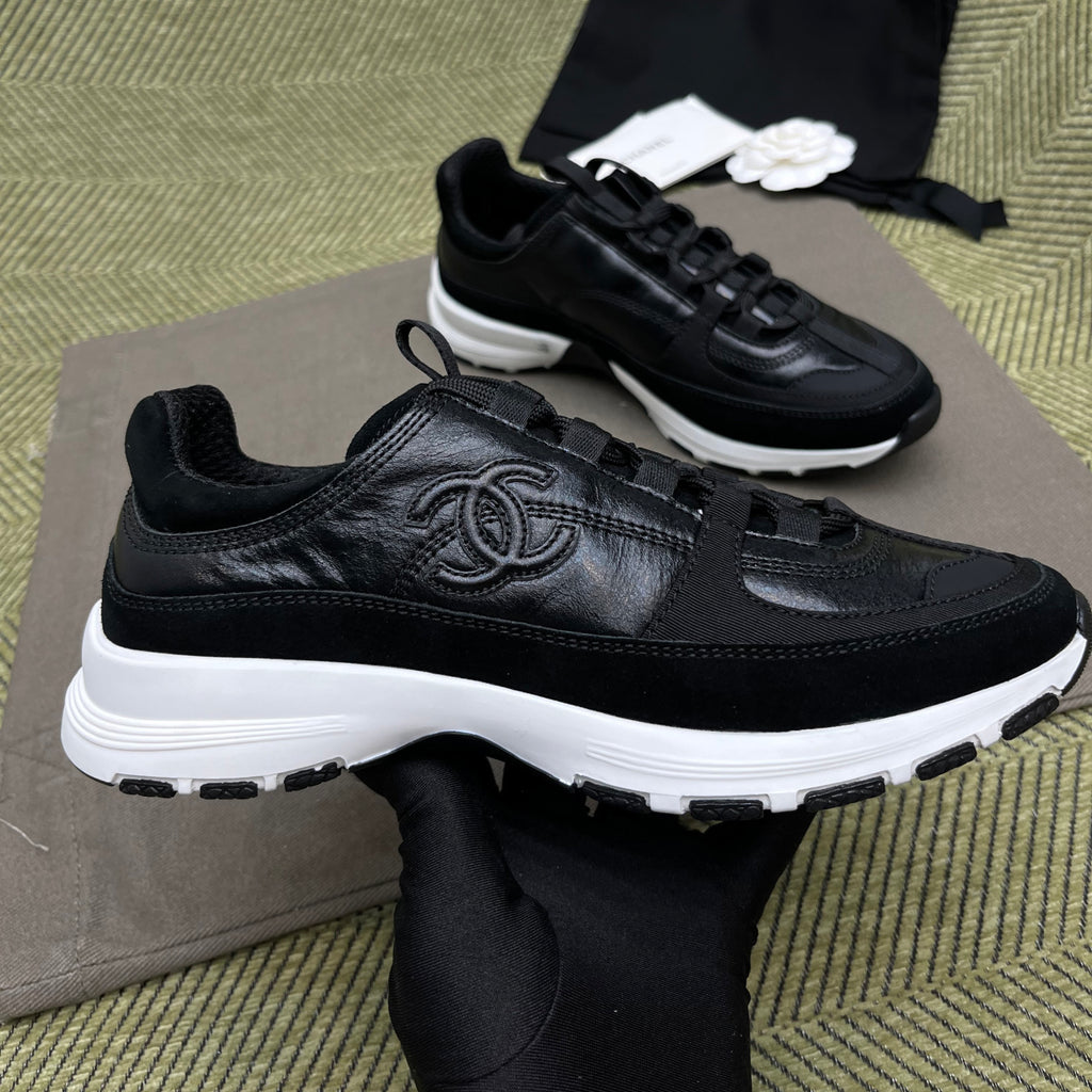 Chanel Women's Solid Color Round Toe Leather Low Top Lace-Up Sneakers Shoes #77579