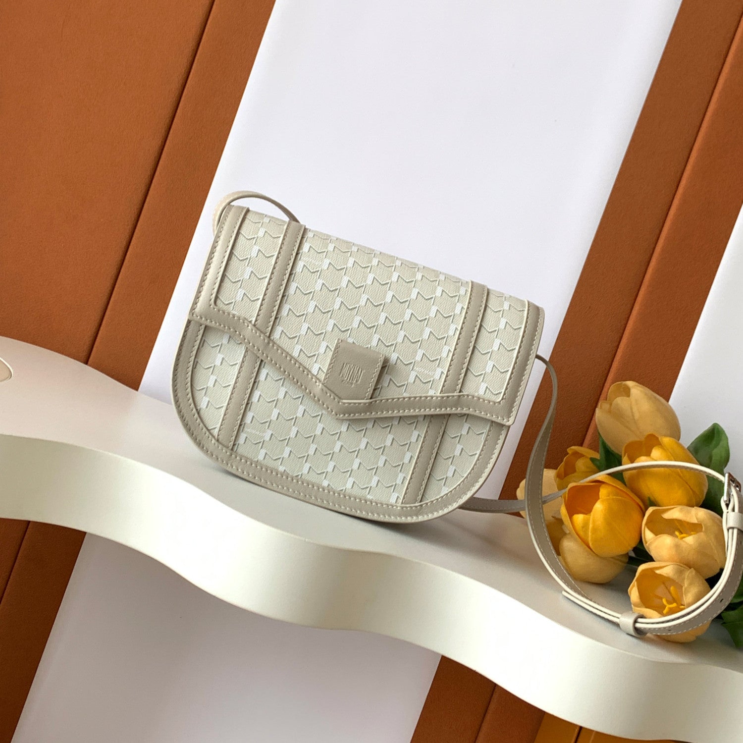 Moynat M Canvas Women's Fashion Classic Leather M Shaped Buckle Closure Adjustable Strap Crossbody Bag Shoulder Saddle Bag Bags #78713