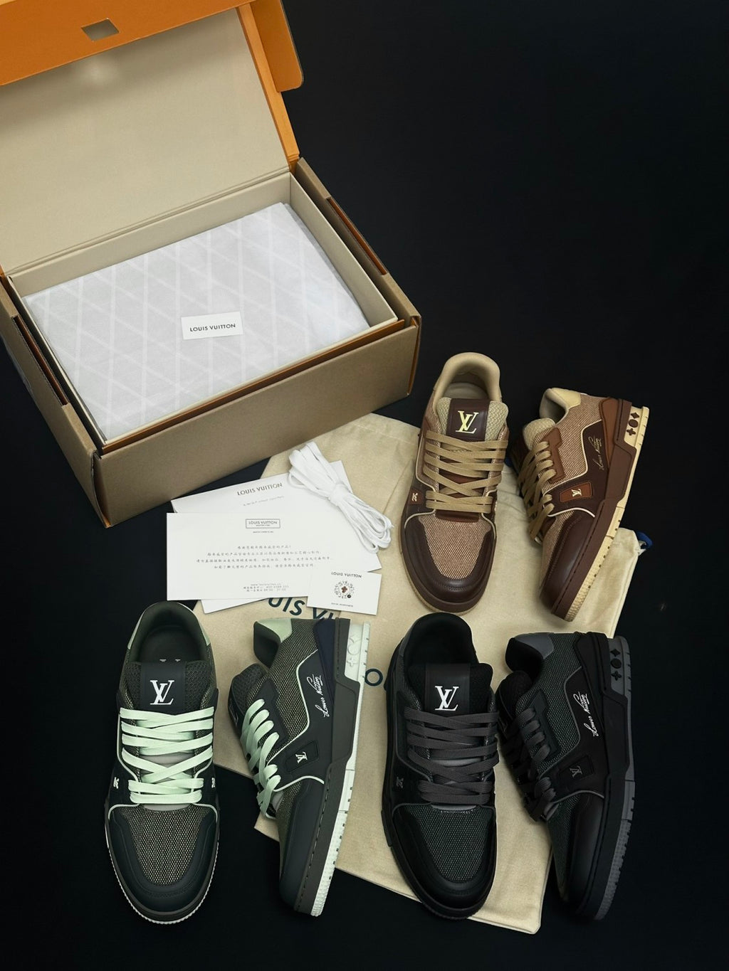 LOUIS VUITTON LV Trainer Sneaker Shoes #378550