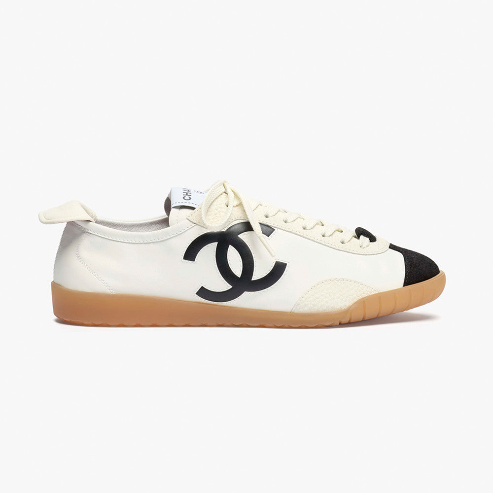 Chanel Sneakers Calfskin Embossed Suede Calfskin Black White #377420
