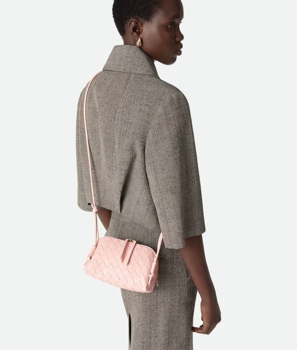 Bottega Veneta Women's Concert Intrecciato Weave Adjustable Tubular Shoulder Strap Sliding Knotted Sheepskin Clutch #332754