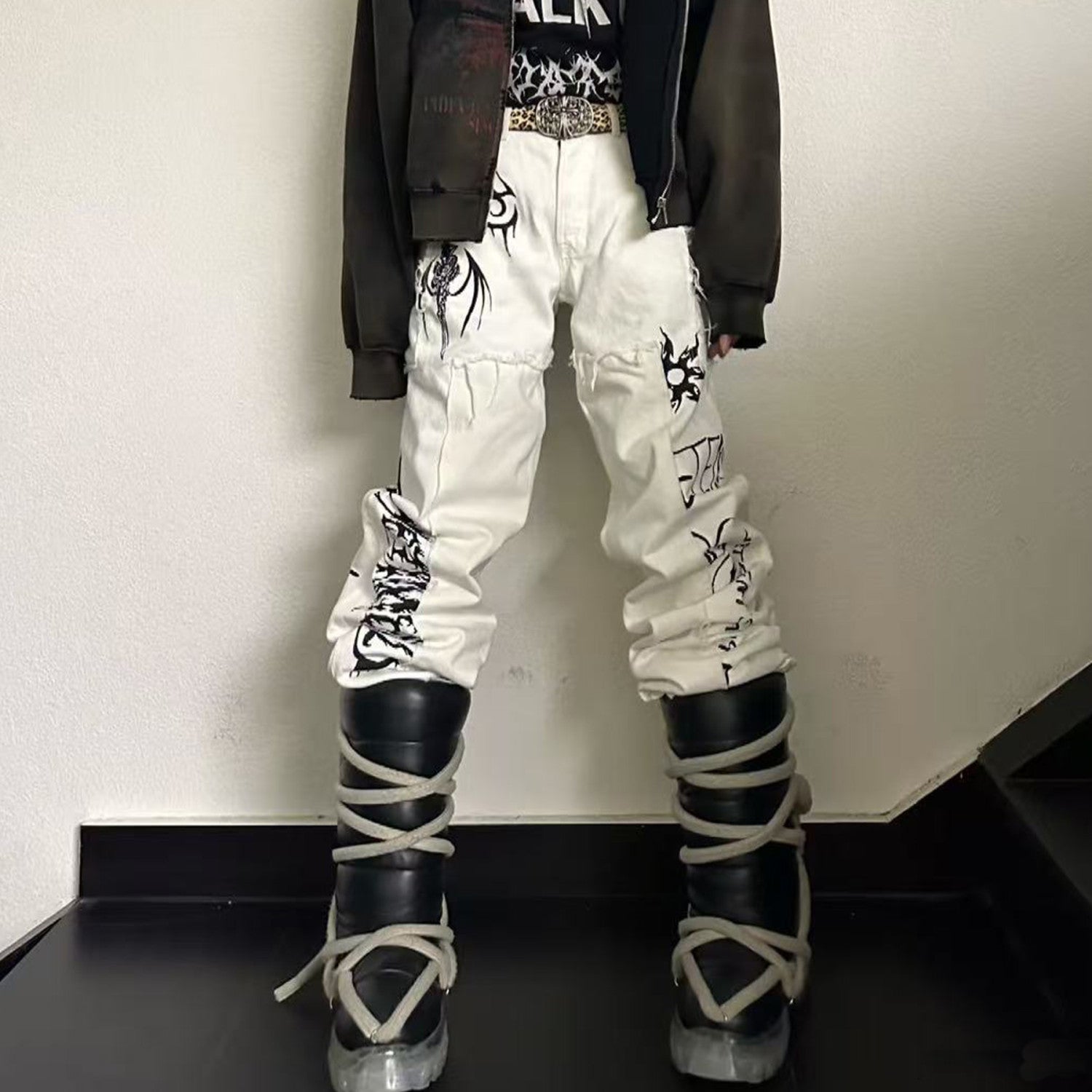 Vetements Men's High Street Vintage Show Co-branded Opium Deconstructed Splicing Tattoo Print White Denim Pants Fashion Trend Casual Pants Ngvp #2446