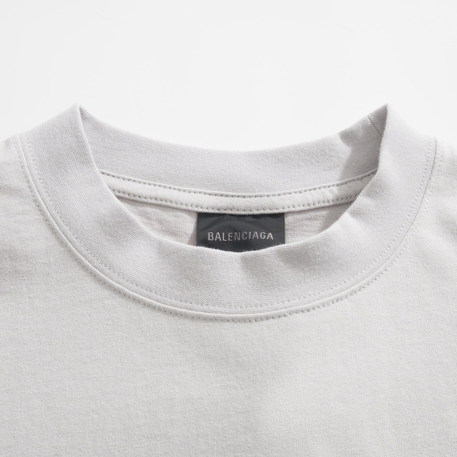Balenciaga Men's Balenciaga Back T-shirt Medium Fit in Dirty White Baby-pink #377015