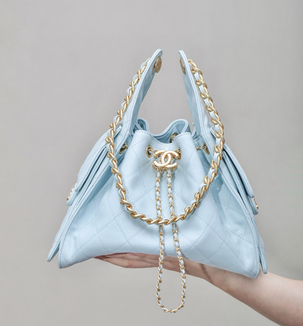 Chanel Women's Classic Double C Logo Solid Color Cowhide & Leather Tote Shoulder Bag Bags Metallic-colored Leather Tends To Fade Easily #77572