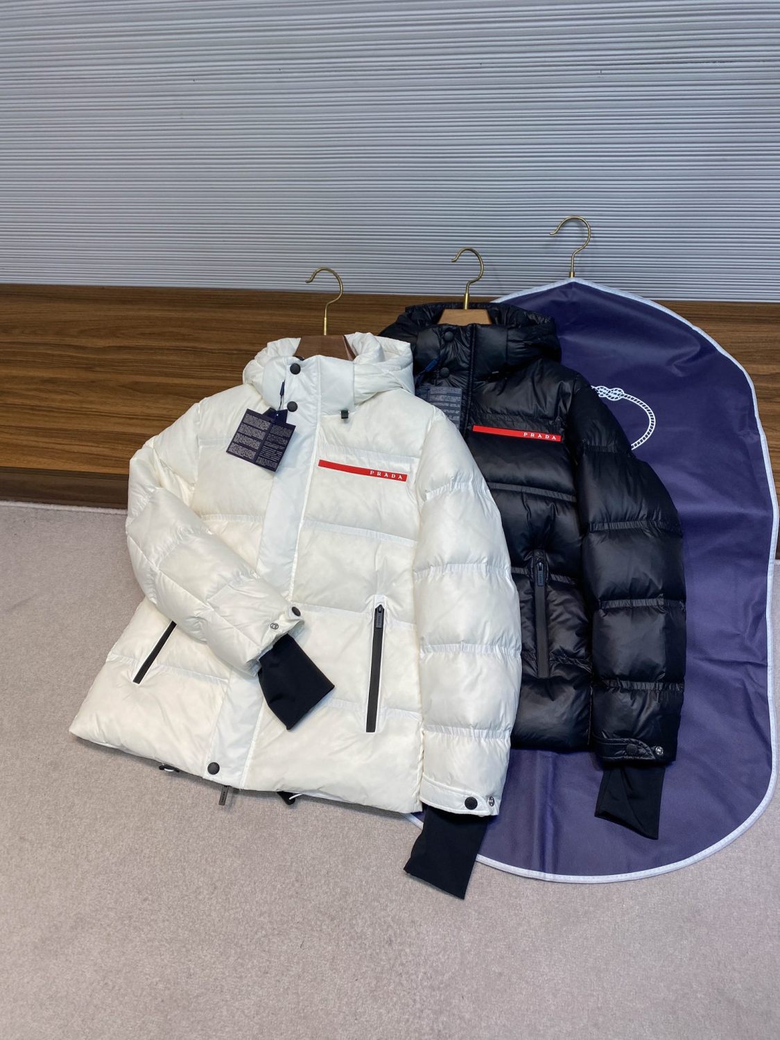Prada Men's Autumn and Winter Solid Color Nylon Surface Waterproof Hooded Ski Zipper Long Sleeve Puffer Down Jacket #74441