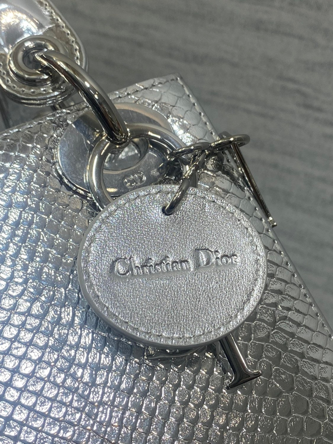 Dior Lady Women's Solid Color Metal Pendant Detachable Chain Shoulder Strap Snake Skin Single Shoulder Crossbody Handbag Bag Bags #77722