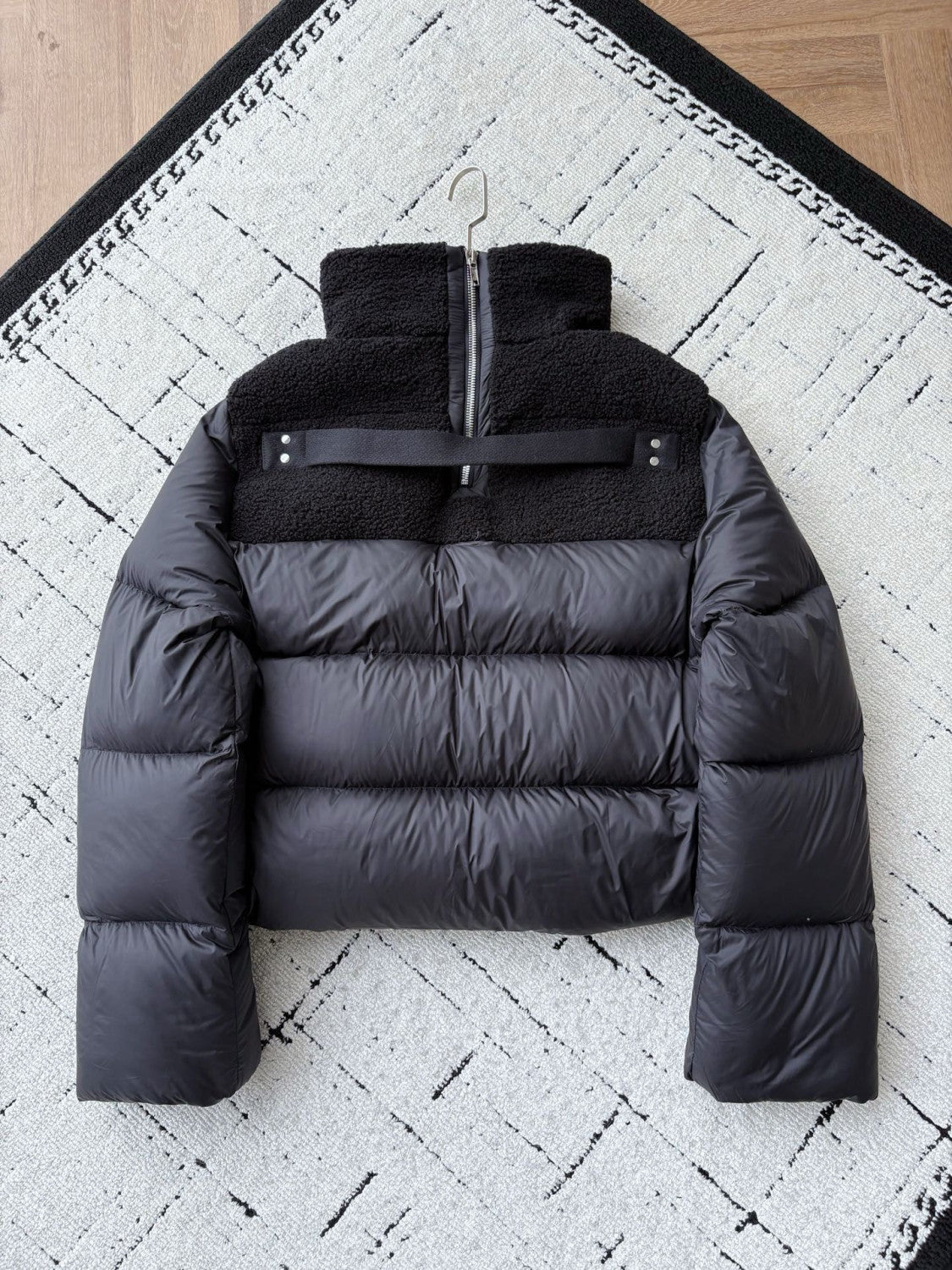 Moncler Cyclopic Men's And Women's Wool Collar Short Down Jacket #333060