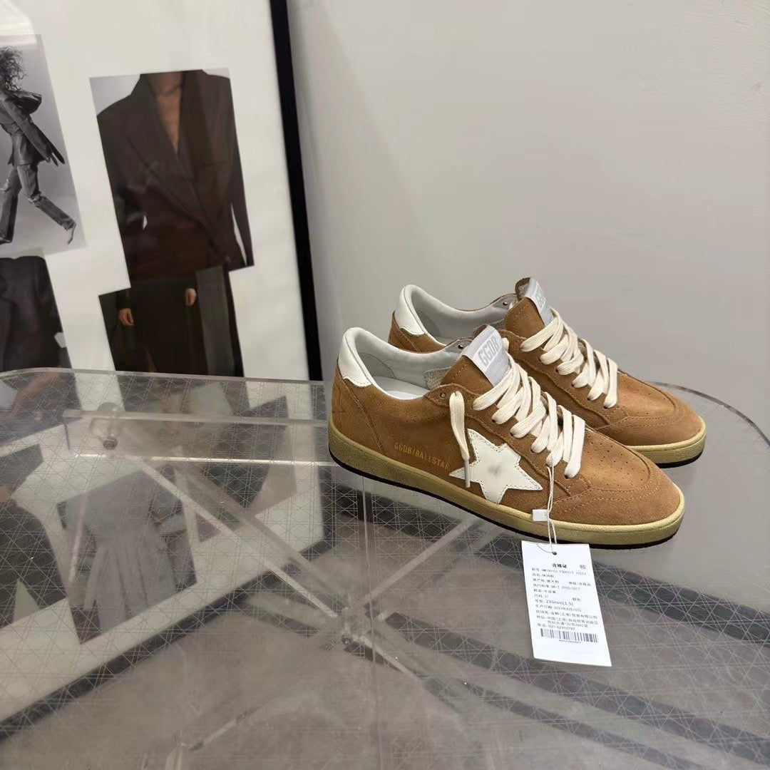 Golden Goose Men's Spring/fall Fashion Casual Round Toe Lace Up Flat Low Top Logo Embellished Casual Shoes For Everyday Wear Shoes #79395