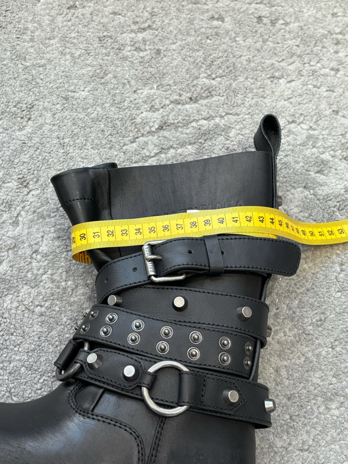 Balenciaga Men's and Women's Fall/Winter Fashion Casual Round Toe Sleeveless Thick Sole Leather Mid Calf Boots Shoes #78583