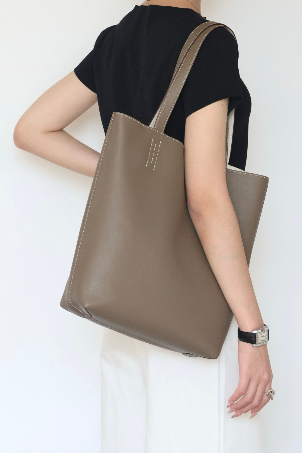 Hermes Women's Double Sensneo Calfskin Shoulder Bag Fashionable Color-Blocked Open Bag Double-Sided Tote Bag With Makeup Bag Bags Ngvp H086707CAAL #2277