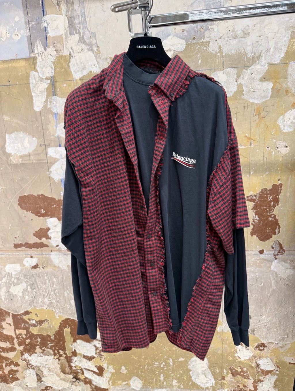 Balenciaga Men's Patched Shirt in Red black #335726